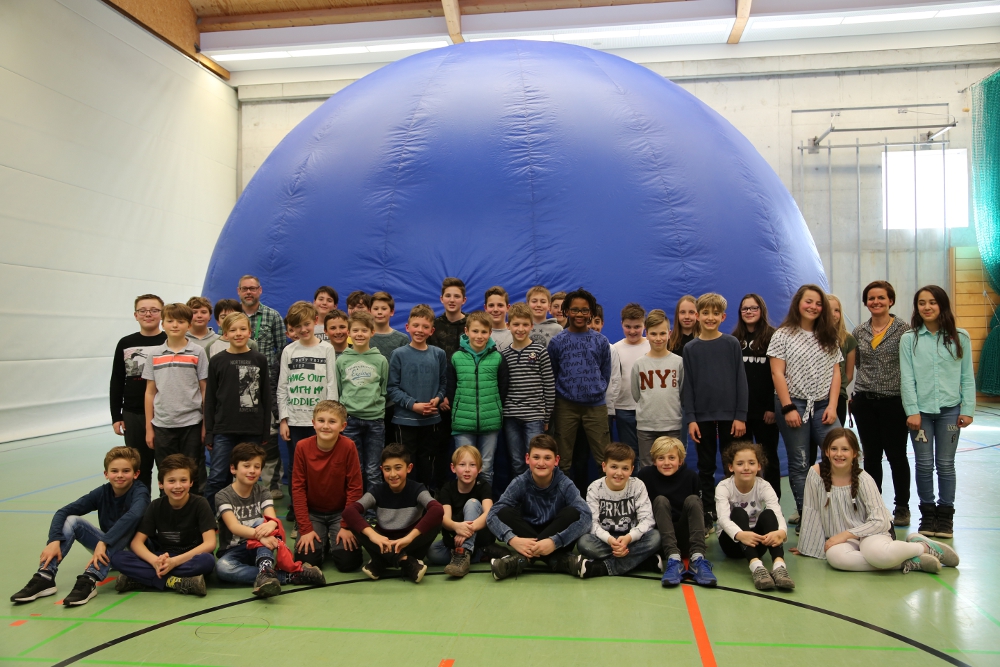 files/Fotos/Erdkunde/Planetarium/19_Schulplanetarium/2.JPG